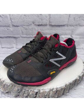 New Balance Minimus Womens Size 8 B Trail Running Shoes Gray Pink WT20GP Vibram